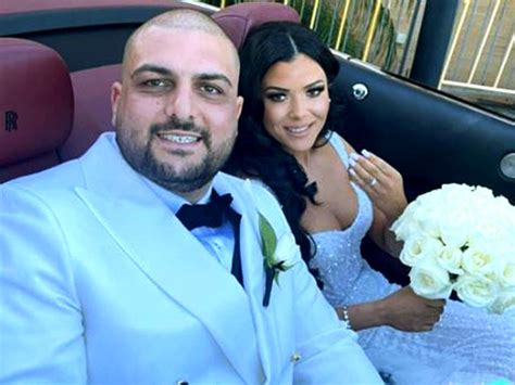 Wife’s chilling warning before honeymoon death .